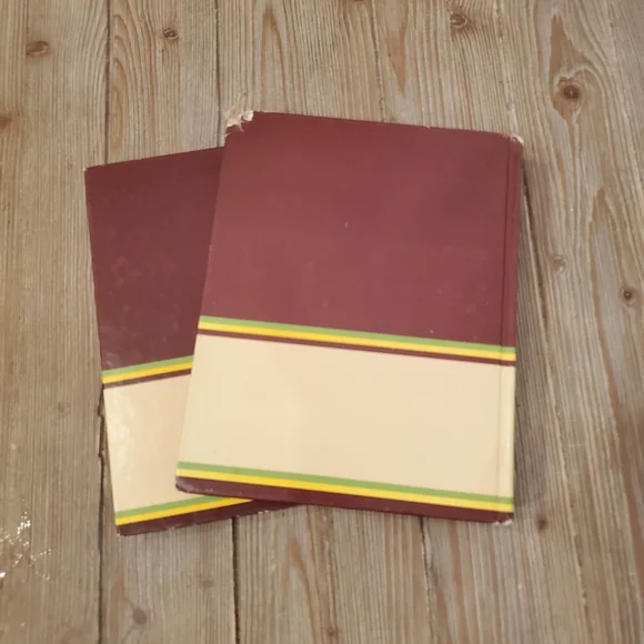 Retro popular Science Homeowners Encyclopedia book set of 2 - Picture 3 of 3